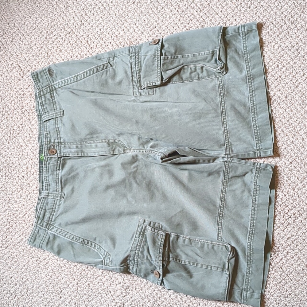TIMBERLAND Olive Drab Green Cargo Shorts 36